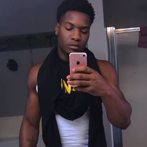 Meet your Posher, Logan